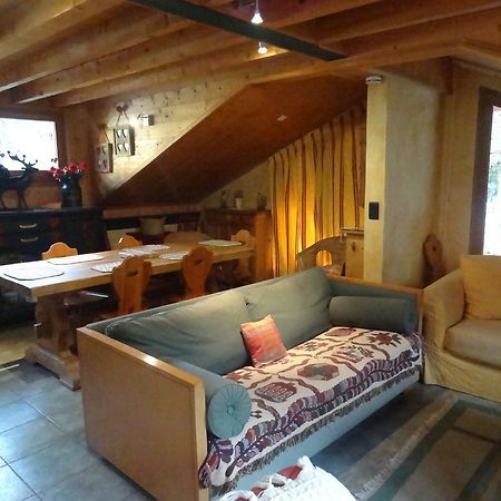 Les Nereides Studios Et Appartements Brides Les Bains Экстерьер фото