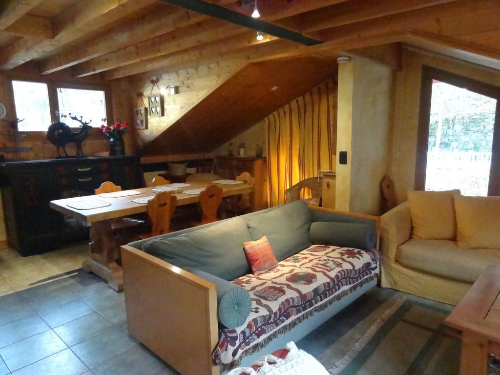 Les Nereides Studios Et Appartements Brides Les Bains Экстерьер фото