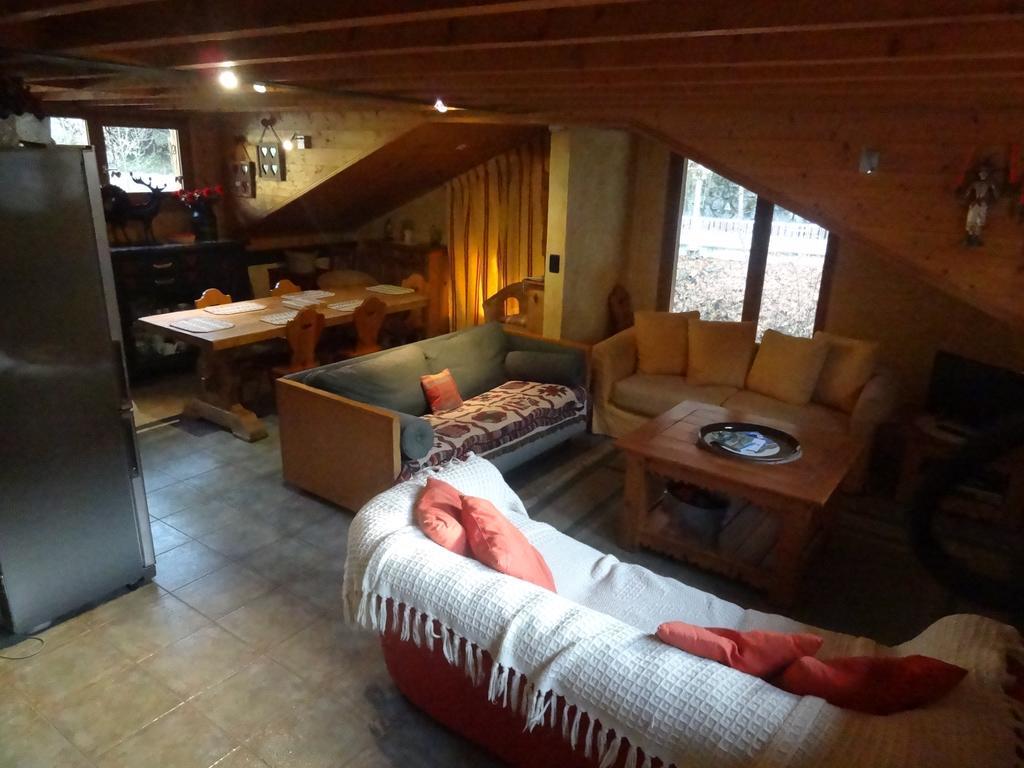 Les Nereides Studios Et Appartements Brides Les Bains Экстерьер фото