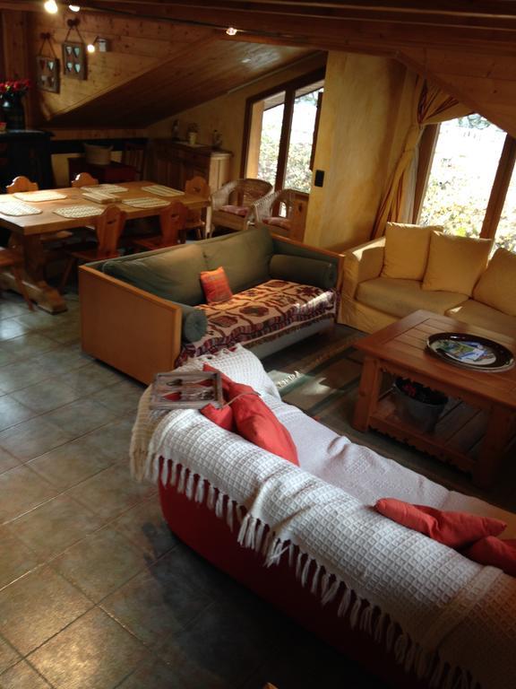 Les Nereides Studios Et Appartements Brides Les Bains Экстерьер фото